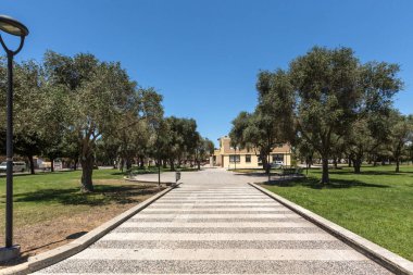 Piazza S 'Olivariu Uta (Cagliari) - Sardunya - İtalya