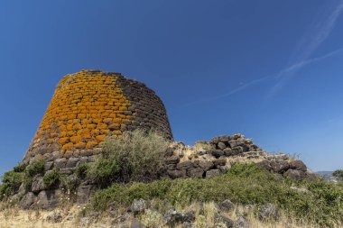 Nuraghe Oes Manzarası, Giave