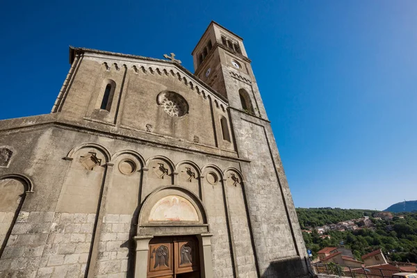 Schöne Kirchenarchitektur Parrocchia San Michele Arcangelo Aritzo — Stockfoto
