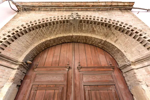 Dveře Středověkého Kostela Starém Městě — Stock fotografie
