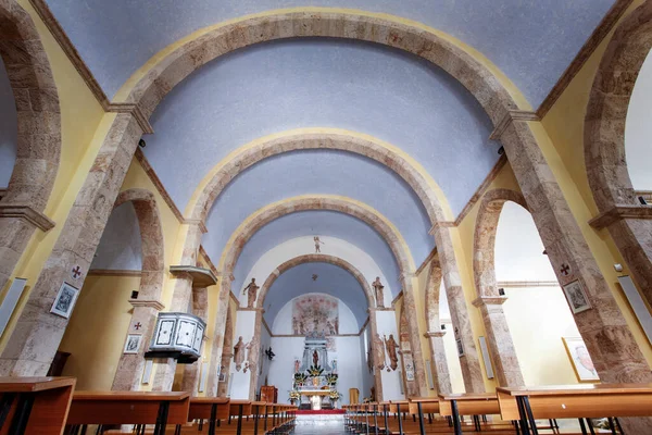 Interior Edifício Antigo Igreja Aldeia Batbatu Batumi Georgia — Fotografia de Stock