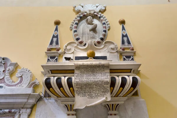 Pyhän Mikaelin Kirkko Cagliarissa Sardinian Saarella Italiassa — kuvapankkivalokuva