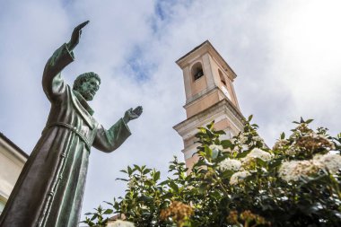 Sardunya, Nuoro 'daki Santa Maria Della Neve Katedrali