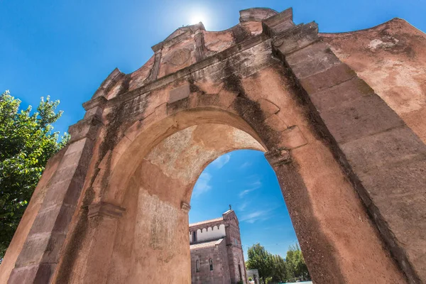 Low Angle View Ancient Arch — Stock Photo, Image