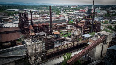 Dolni Vitkovice insansız hava aracı. Ölüm zamanı. Sanayi Kompleksi. Ostrava. Çek Cumhuriyeti. Yüksek kalite fotoğraf