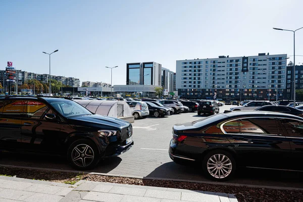 Lviv Ukraine October 2022 Premium Class Car Parking — Stock Photo, Image