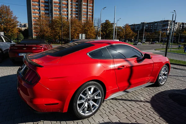 Lviv Ucraina Ottobre 2022 Red Ford Mustang Muscle Car Americane — Foto Stock
