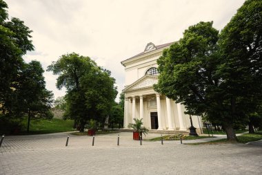 Aziz Jakub 'un orijinal Gotik Kilisesi, Slavkov u Brna Austerlitz, Çek Cumhuriyeti' nde Efendimizin Dirilişi.