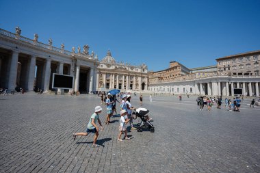 Vatikan Şehri, 22 Temmuz 2022: Aziz Peter Meydanı, Vatikan Şehri, Roma, İtalya.