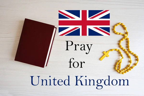 Imádkozz Egyesült Királyságért Rózsafüzér Szent Biblia Háttér — Stock Fotó