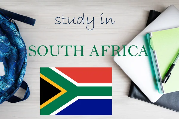 Σπουδές Στη Νότια Αφρική Ιστορικό Σημειωματάριο Laptop Και Σακίδιο Εκπαιδευτική — Φωτογραφία Αρχείου