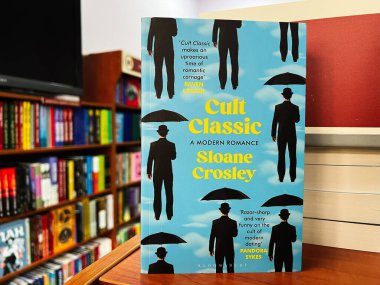 Lviv, Ukrayna - 20 Şubat 2025: Sloane Crosley 'in 