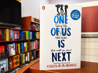 Lviv, Ukrayna - 20 Şubat 2025: Karen M. McManus 'un 