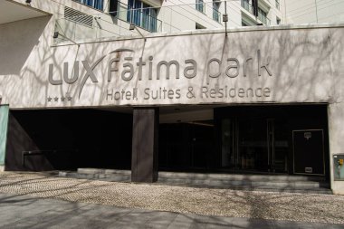 LFatima, Portekiz - 24 Mart 2025: ux Fatima Park Oteli, Fatima, Portekiz 'de şık bir konaklama tesisi.