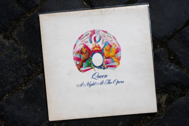 Lviv, Ukrayna - 13 Mayıs 2025: Operada Kraliçe 1975 Gecesi 