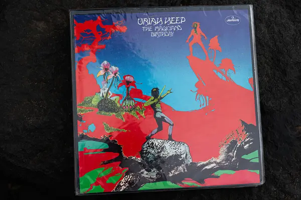 Lviv, Ukrayna - 13 Mayıs 2025: 1972 Uriah Heep albümü 'Sihirbazın Doğumgünü' kapak resmi