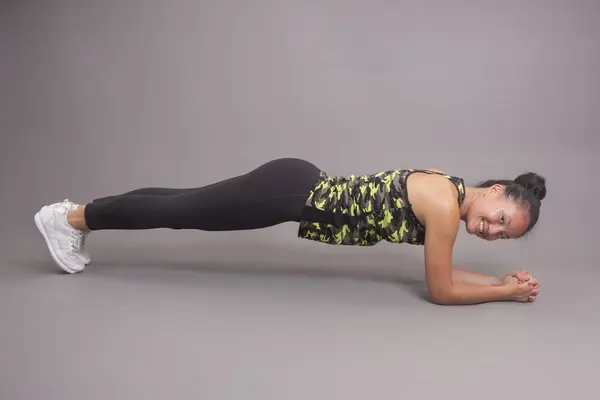 Core Strength: Dynamic Plank