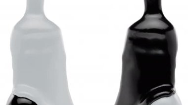 Yaratıcı modern tarzda gerçekçi 3D sanat animasyonu. Beyaz ve siyah boya, meyve suyu veya sıvı insan kafasının üzerine dökülür. Asgari soyut grafik konsept tasarımı. Moda kompozisyonu.