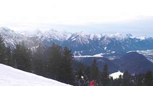 Alpine Besneeuwde Bergen Hyperlapse Tijdens Dag Swiss Alps Winterlandschap Hoge — Stockvideo
