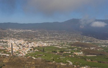 La Palma Adaları 'ndaki volkan kasabası