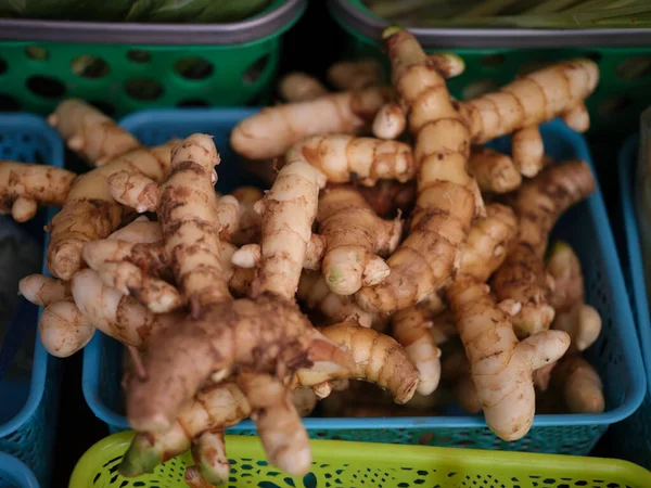 Taze sebzeli Tayland pazarı.