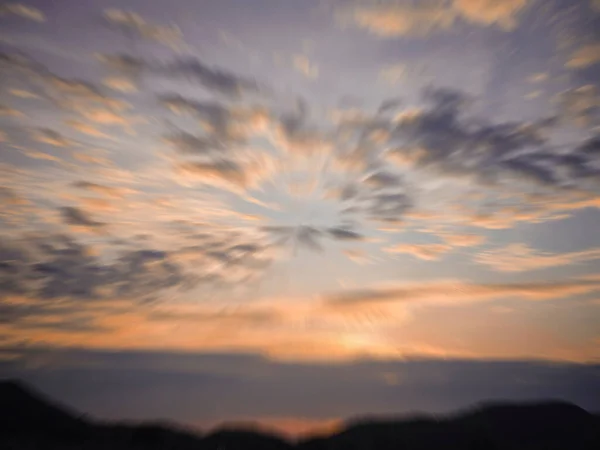 Zoom Blur Beau Ciel Nuageux Avant Coucher Soleil Espace Pour — Photo