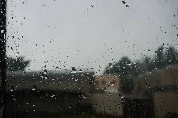 Капли Дождя Стекле Фоном — стоковое фото