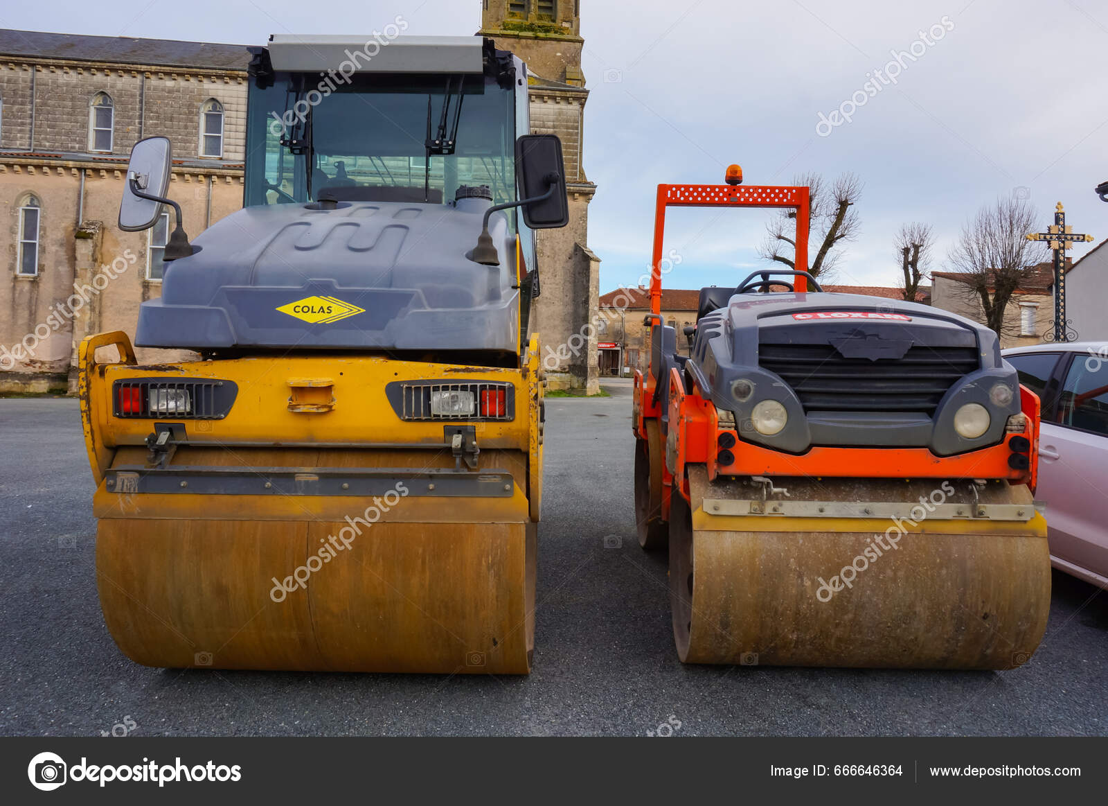 Tarn France Feb 2021 Two Road Rollers Side Side Yellow – Stock Editorial  Photo © spech #666646364