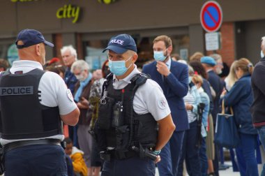 Toulouse, Fransa - 8 Mayıs 2023: Zafer Günü 'nü kutlamak için açık hava geçit töreni