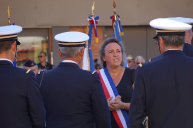 Toulouse, Fransa - 8 Mayıs 2023: Zafer Günü 'nü kutlamak için açık hava geçit töreni