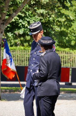 Toulouse, Fransa - 8 Mayıs 2023: Zafer Günü 'nü kutlamak için açık hava geçit töreni