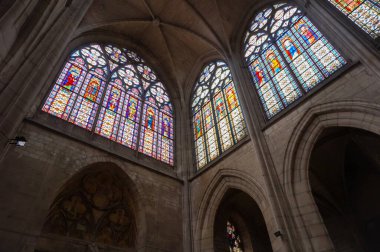 Avrupa 'nın iç kesimlerindeki inanılmaz antik kilise manzarası