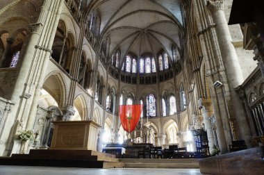Avrupa 'nın iç kesimlerindeki inanılmaz antik kilise manzarası