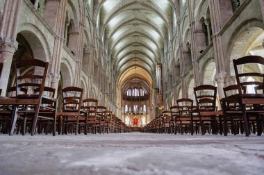 Avrupa 'nın iç kesimlerindeki inanılmaz antik kilise manzarası