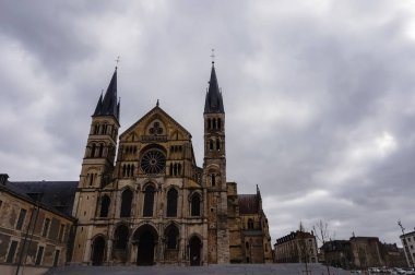 fascinating view of gothic cathedral Notre-Dame de Reims in France