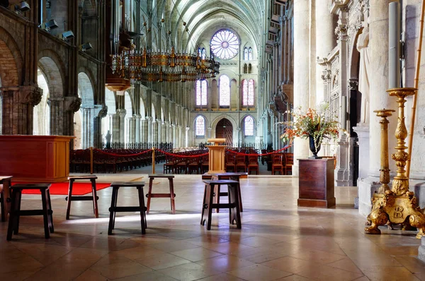 Avrupa 'nın iç kesimlerindeki inanılmaz antik kilise manzarası