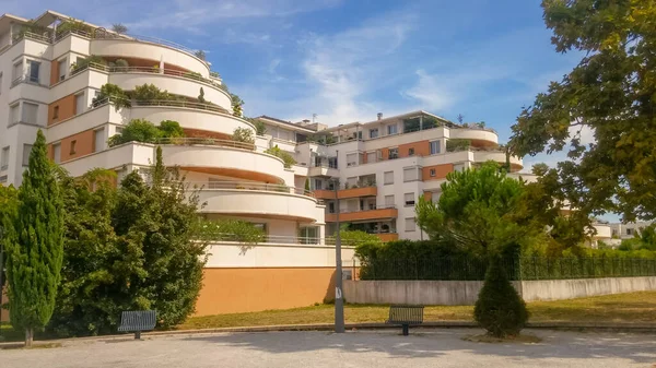 Blagnac Naast Toulouse Frankrijk Sept 2018 Moderne Zuidelijke Stijl Appartementengebouwen — Stockfoto