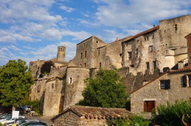 Fransa şehrindeki antik mimari görüşü