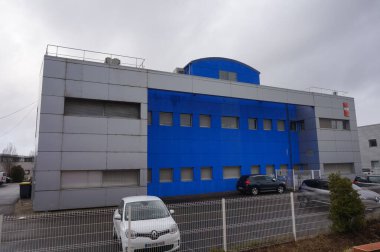 Albi, Fransa - 1 Temmuz 2022 - Su bilimi, çevre, gıda güvenliği ve hayvan sağlığı araştırmaları için yetkin bir devlet kuruluşu olan Bölüm Konseyi 'nin analiz laboratuvarı (Public Labos)