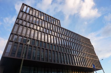 Şehirdeki modern binalar