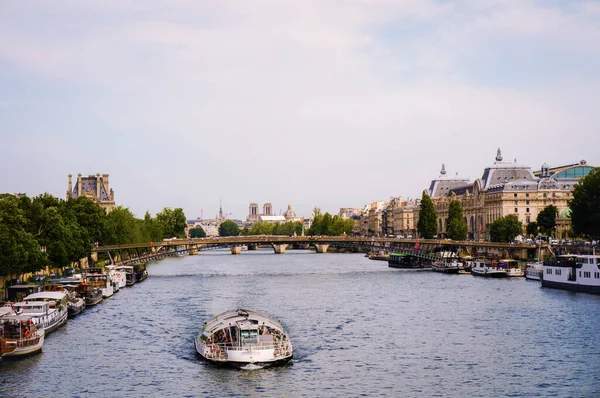 París Francia Vista Sobre Río Sena Con Recorrido Turístico Por —  Fotos de Stock