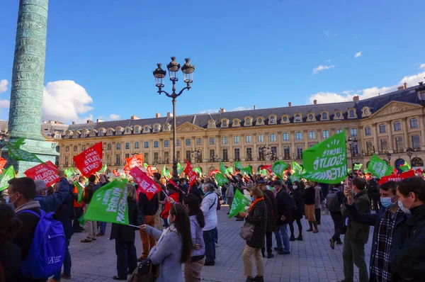 París Francia Octubre 2020 Animando Multitud Manifestantes Manifestación Marchons Enfants — Foto de Stock