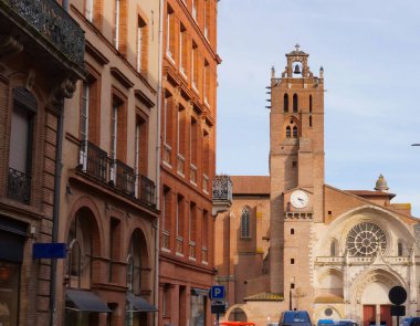 Saint-Etienne Katedrali 'nin çan kulesi, Toulouse, Güney Fransa