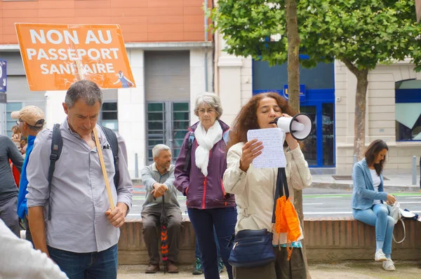法国阿尔比 2020年11月 反对Covid 19疫苗授权和限制性措施的示威者 — 图库照片