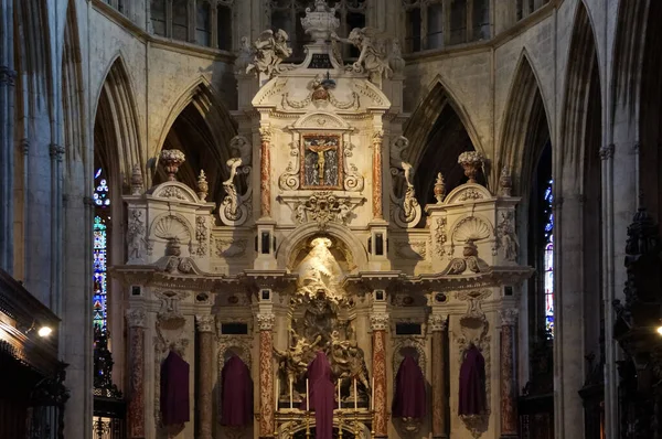 Toulouse França Março 2023 Altar Barroco Ricamente Trabalhado Coro Catedral — Fotografia de Stock
