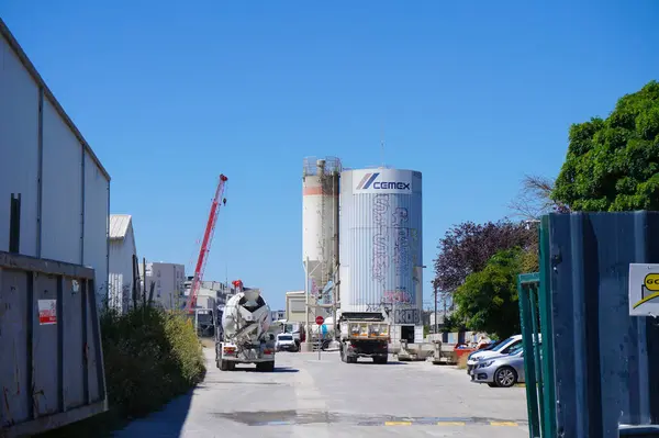 Тулуза Франція Серпня 2023 Цементний Завод Cemex Бізнес Парку Toulouse Ліцензійні Стокові Зображення