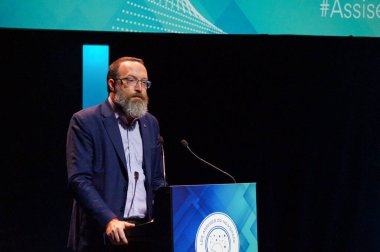 Paris-La Dfense, Fransa - 25 Haziran 2024 - NASA 'nın baş ekonomisti Alexander MacDonald, Fransız NewSpace sektörü ulusal konferansı olan 