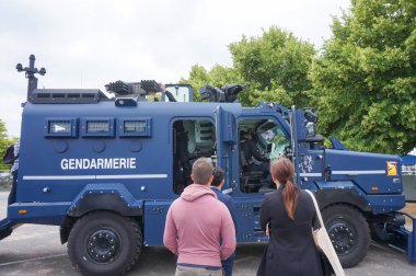 Paris Nord Villepinte, Fransa - 20 Haziran 2024 - VİPG Centaure, yeni zırhlı Jandarma (Fransız askeri polisi) üreticisi Soframe tarafından Eurosatory Arms Show 'da tanıtıldı (Lohr)