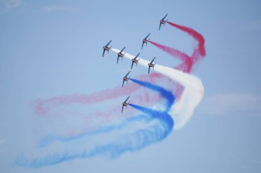 Le Bourget, Fransa - 20 Haziran 2025 - Paris Uluslararası Hava Gösterisi 'nde (SIAE 2025) Fransız Hava ve Uzay Kuvvetleri' nden Dassault Breguet-Dornier Alpha Jets 'in performansı)