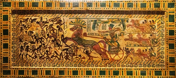 Tutankamón Derrota Sus Enemigos Formando Una Caja Madera Que Encuentra — Foto de Stock